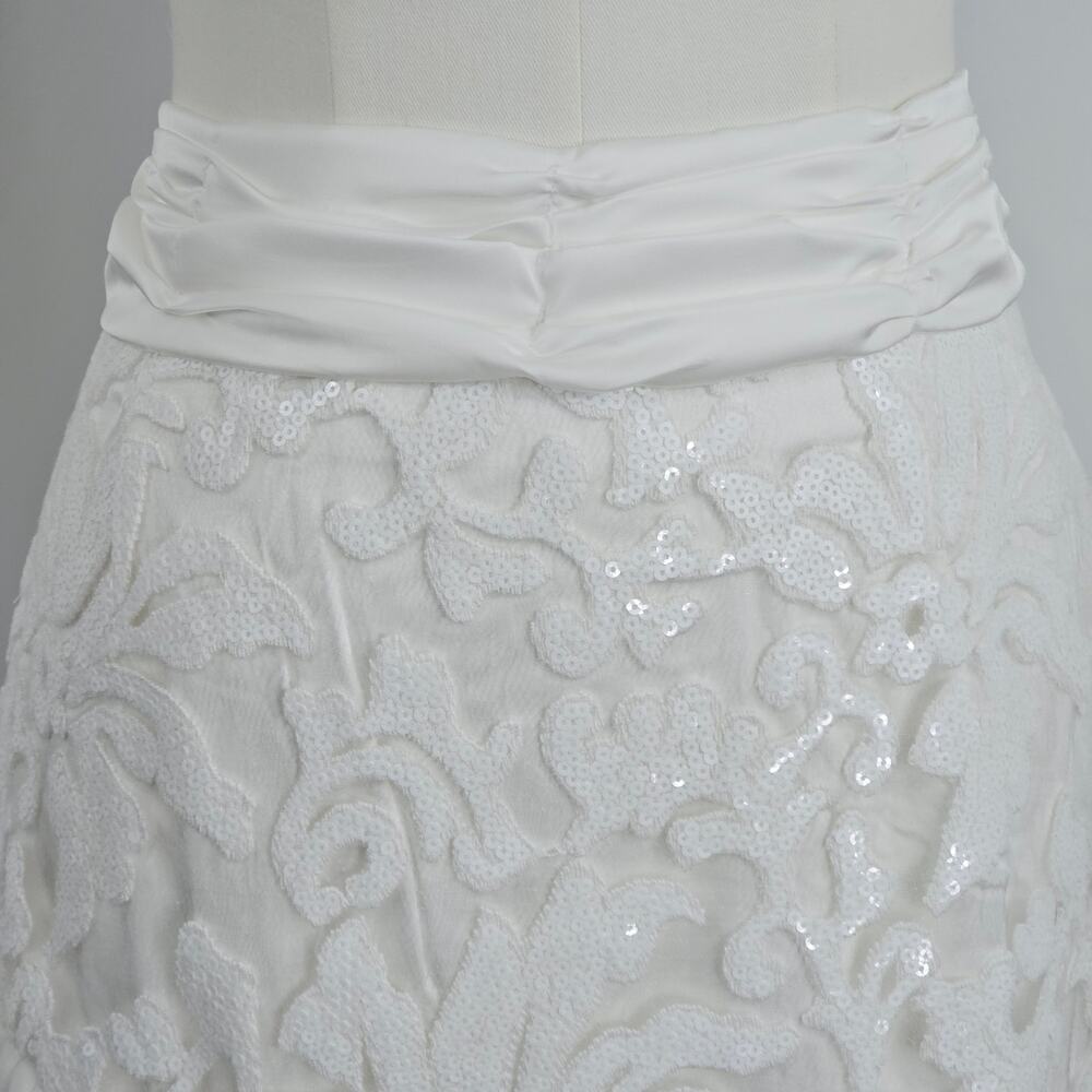 Naked Wardrobe The Statement White Sequin Ruffle Mini Skirt Women's Size M NWOTF - Picture 3 of 15